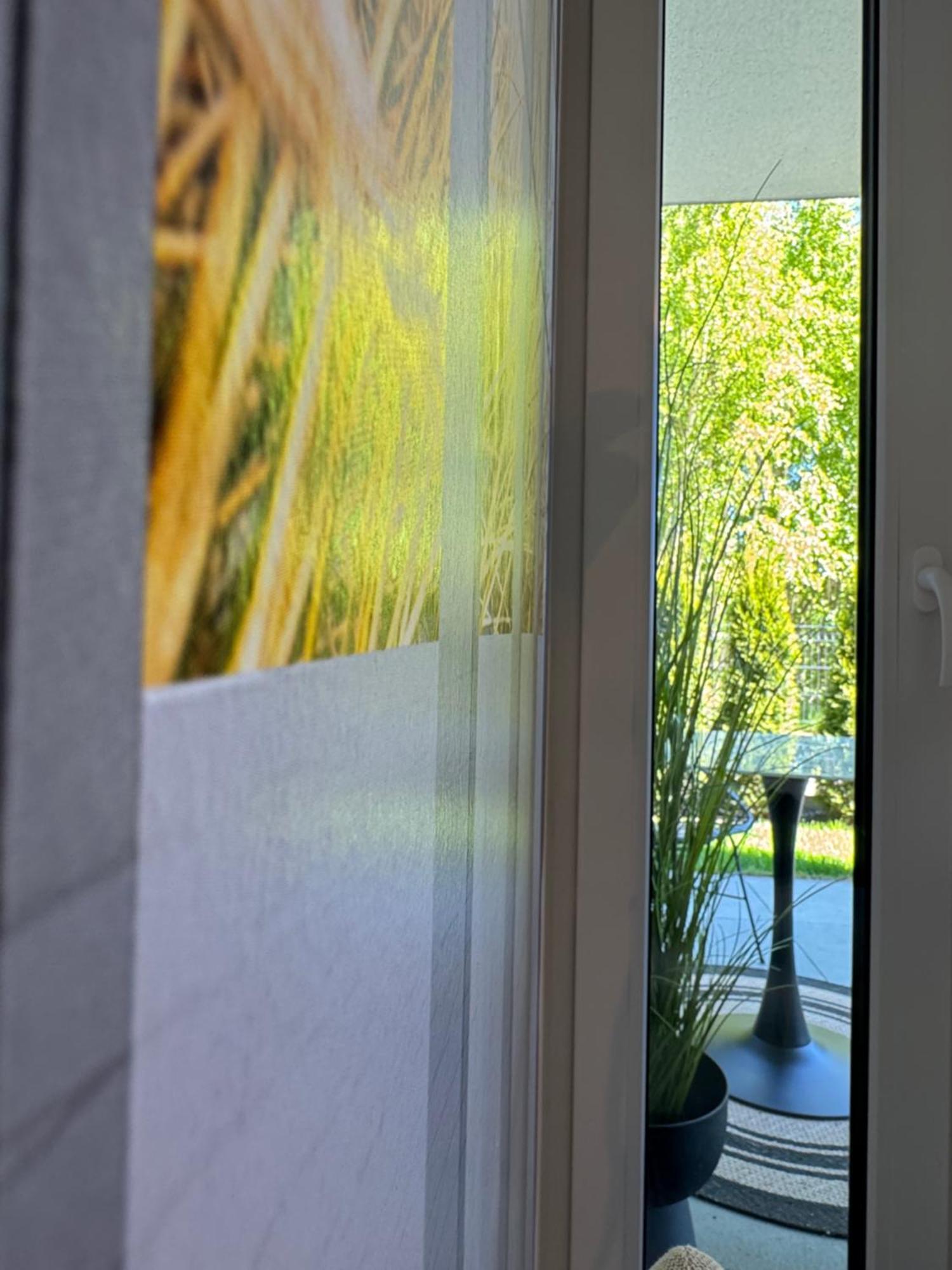 Marina 6 Delux Apartment Niechorze Ngoại thất bức ảnh